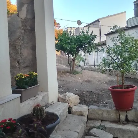Acciana Garden - Oasi In Pieno Centro Storico - Bassa Modica